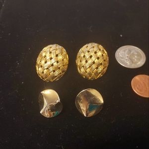 2 pairs vintage 70s earrings,  gold